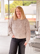 midweight sweater with crew neckline