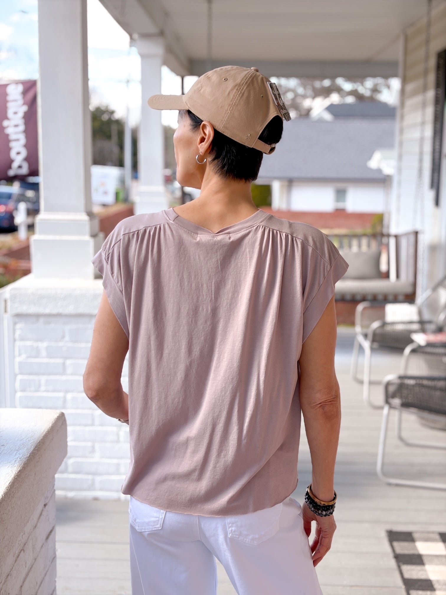 short sleeve casual top in lilac