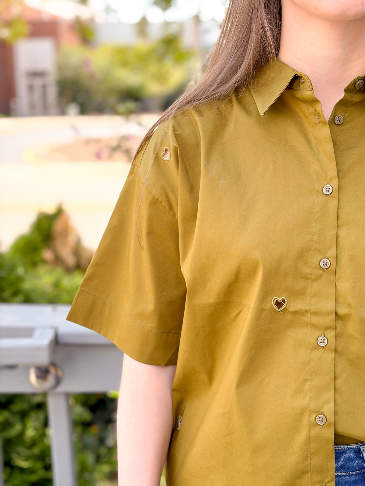 Rose & Lee Co Lelaya Top, Fir Green short sleeve
