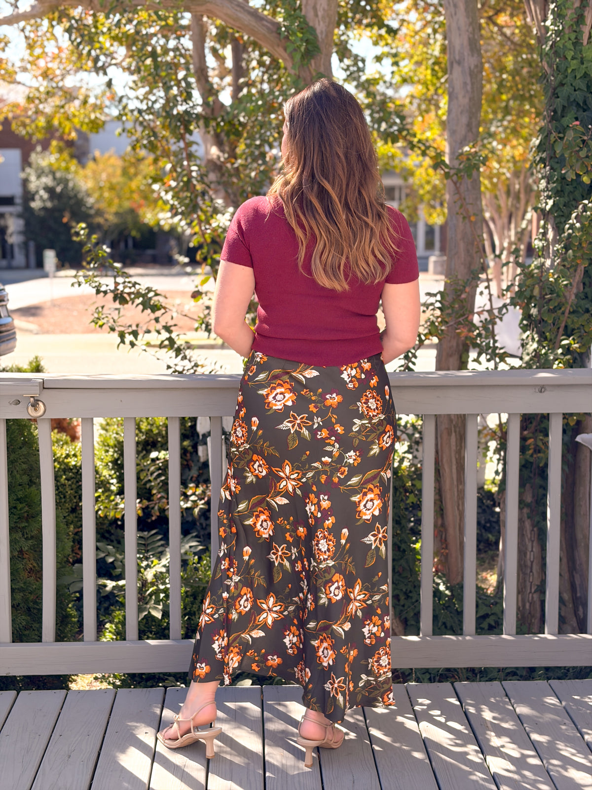 Rose & Lee Co Logan Top, Burgundy short sleeve