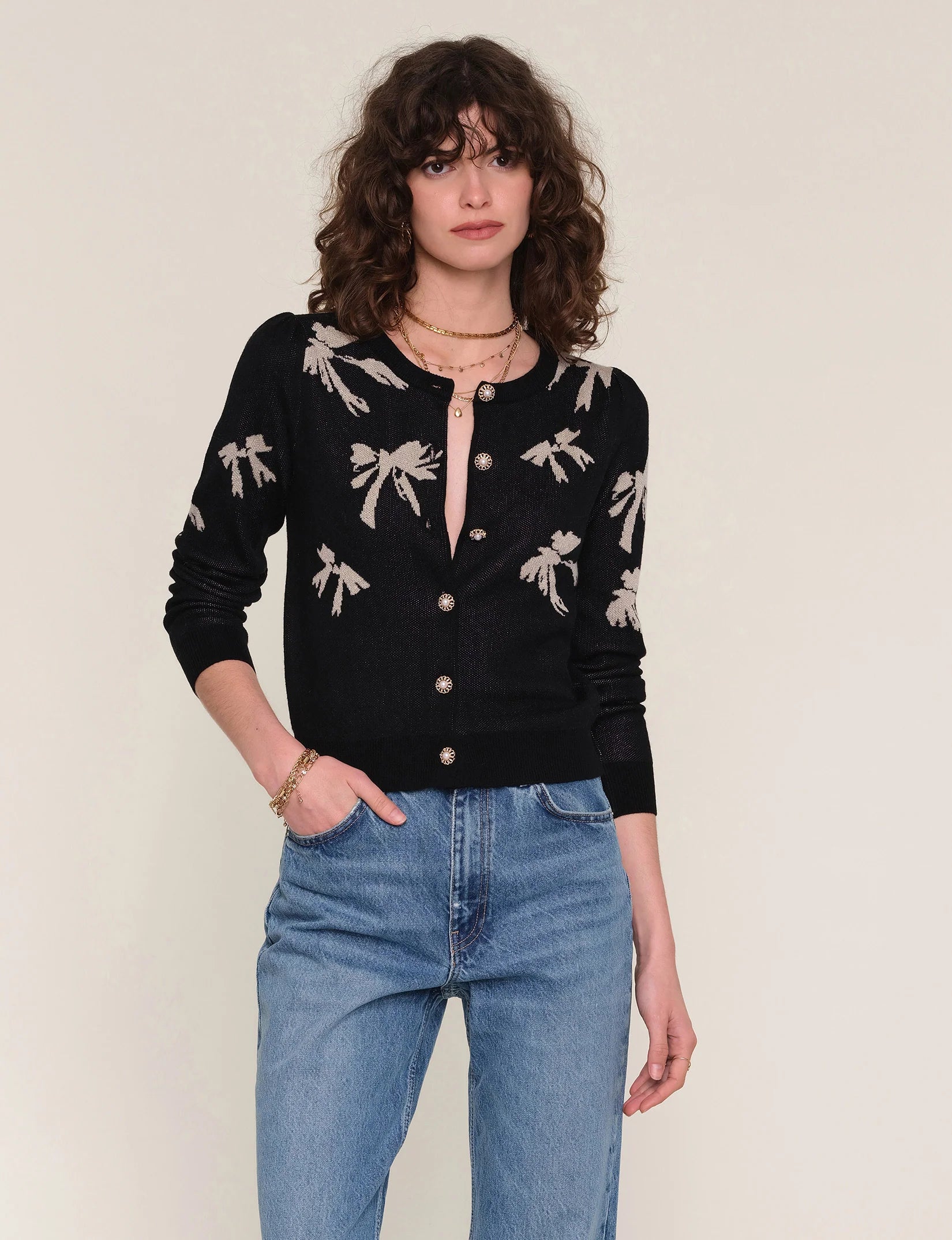 Long Sleeve Cardigan with a Bow Print