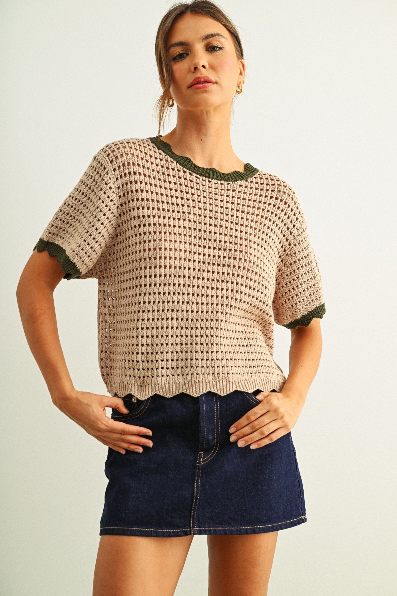 Rose & Lee Co Kaylie Top, Tan/Olive short sleeve