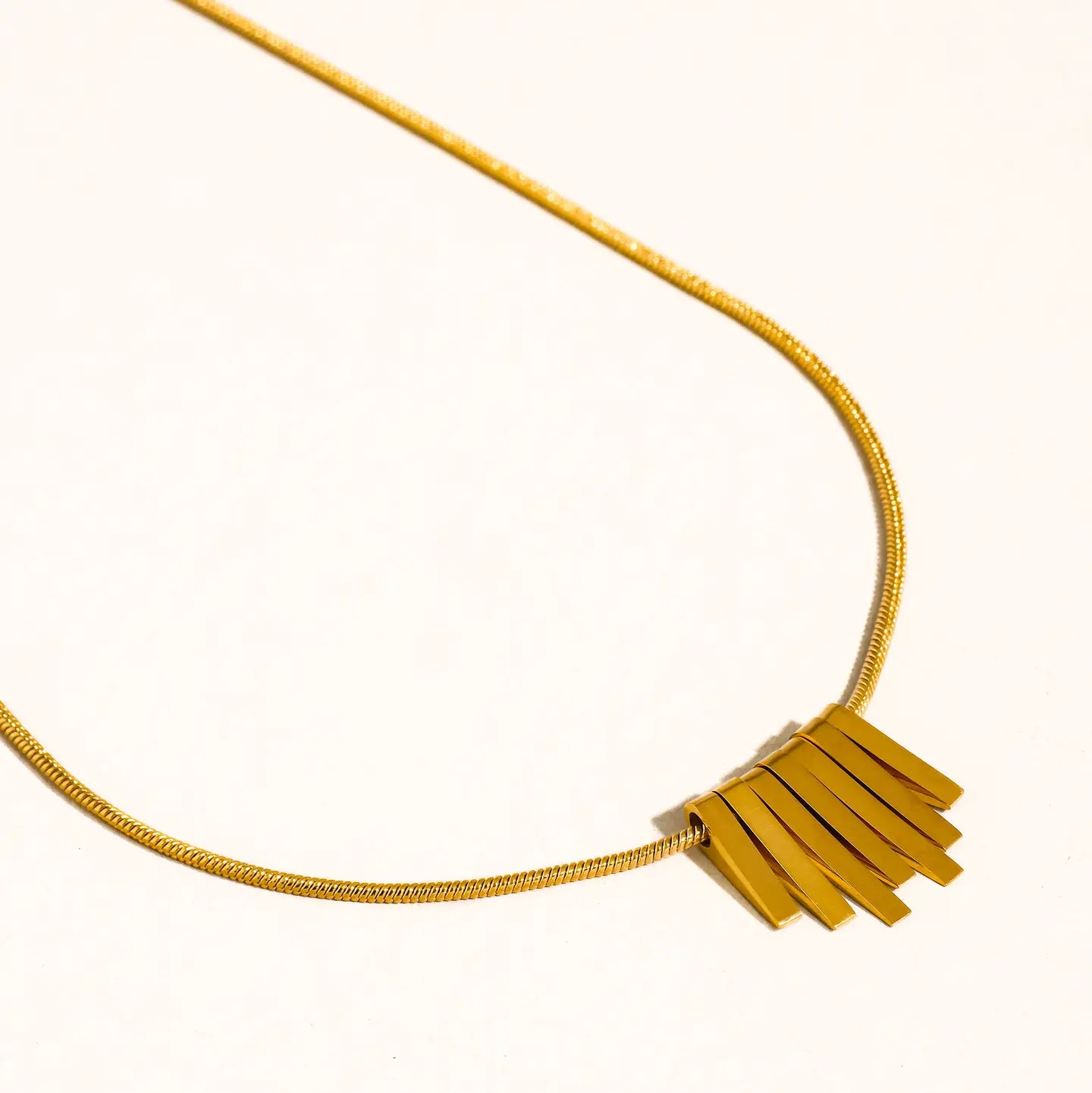 Rose & Lee Co Lorraine Bar Necklace, 18k Gold Necklaces
