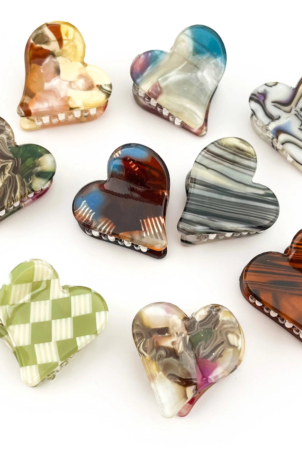 Rose & Lee Co Mini Heart Claw Clip, Assorted Accessories