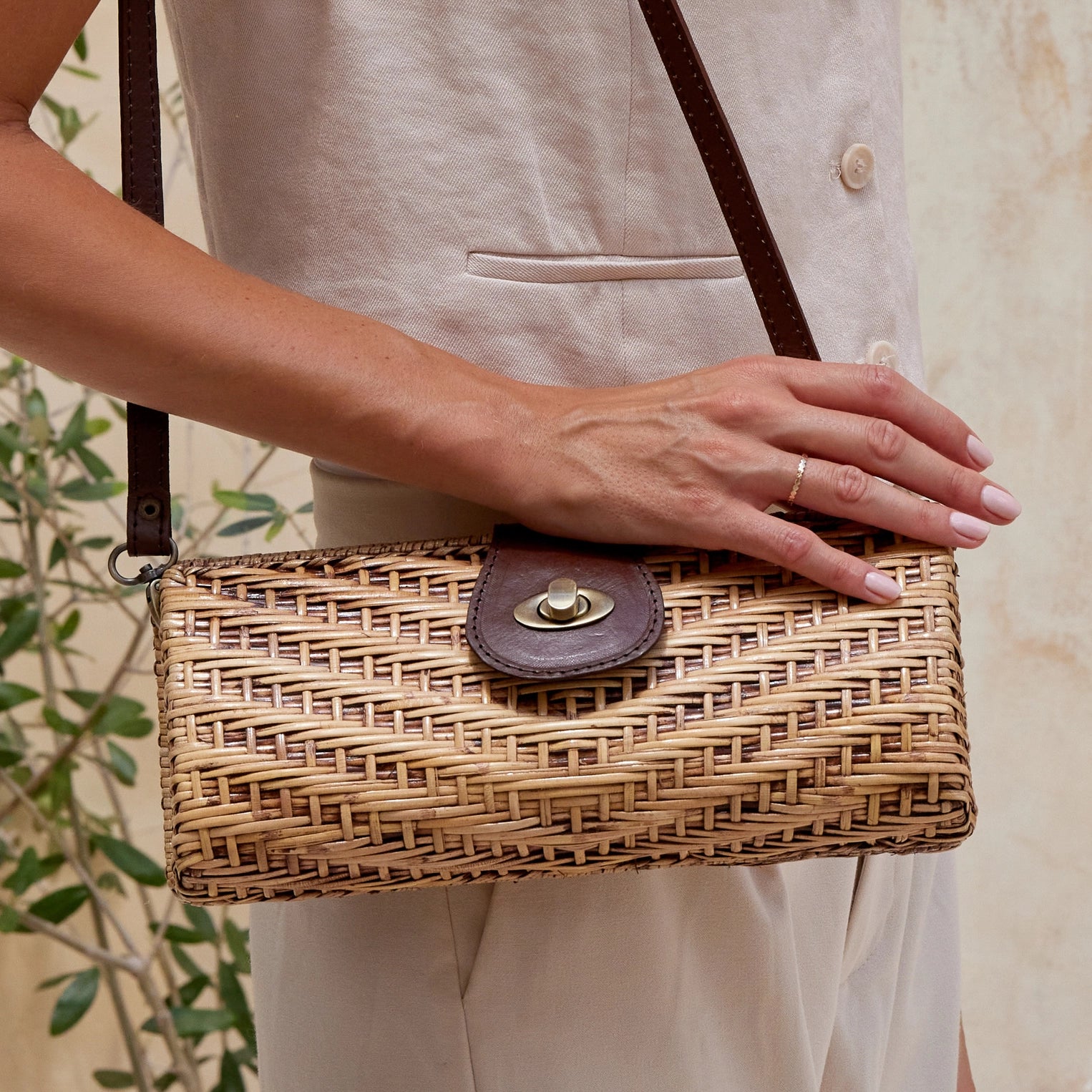 Rose & Lee Co Rattan Convertable Clutch Bags