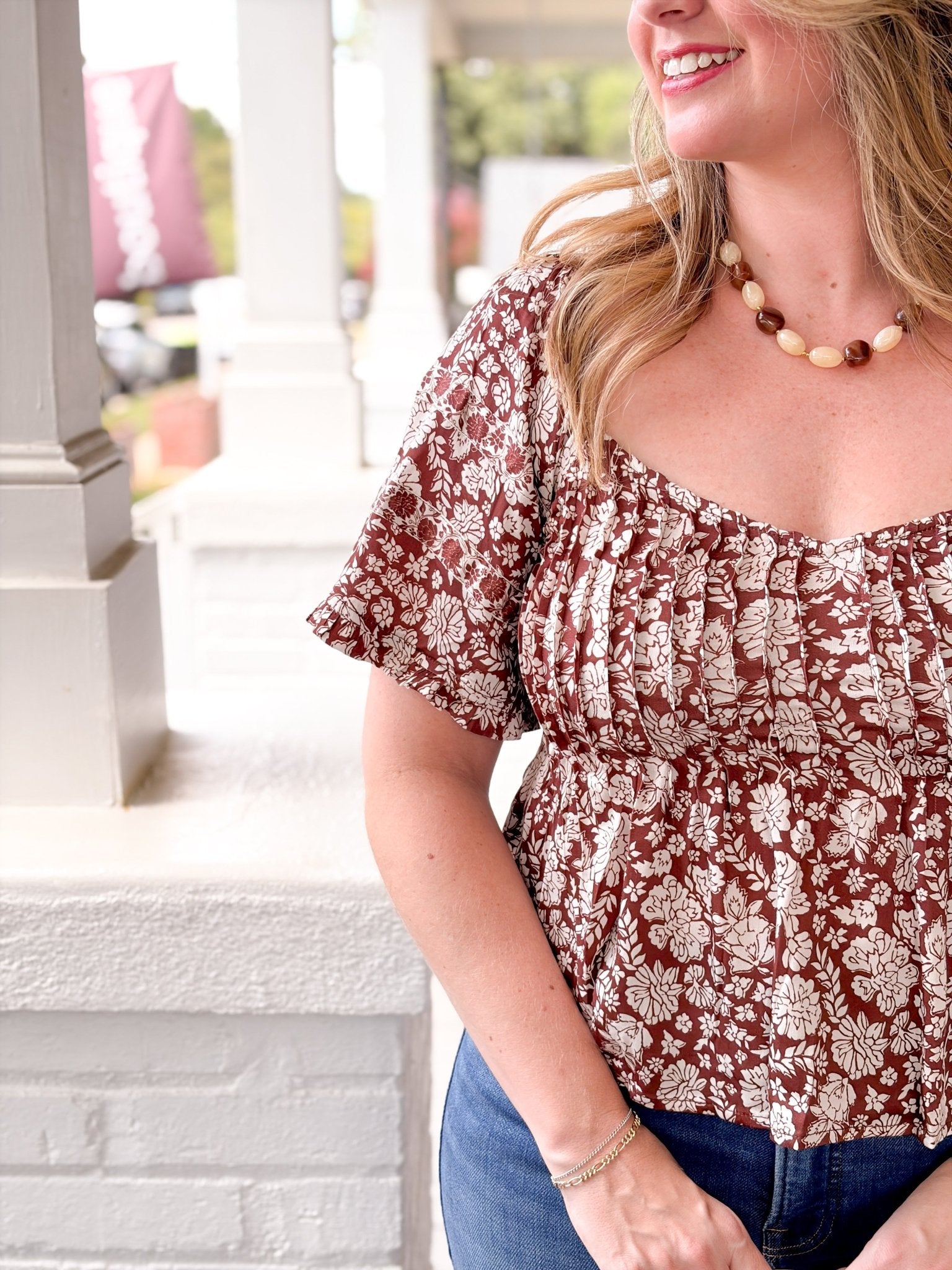 Rose & Lee Co Robyn Top, Chocolate short sleeve