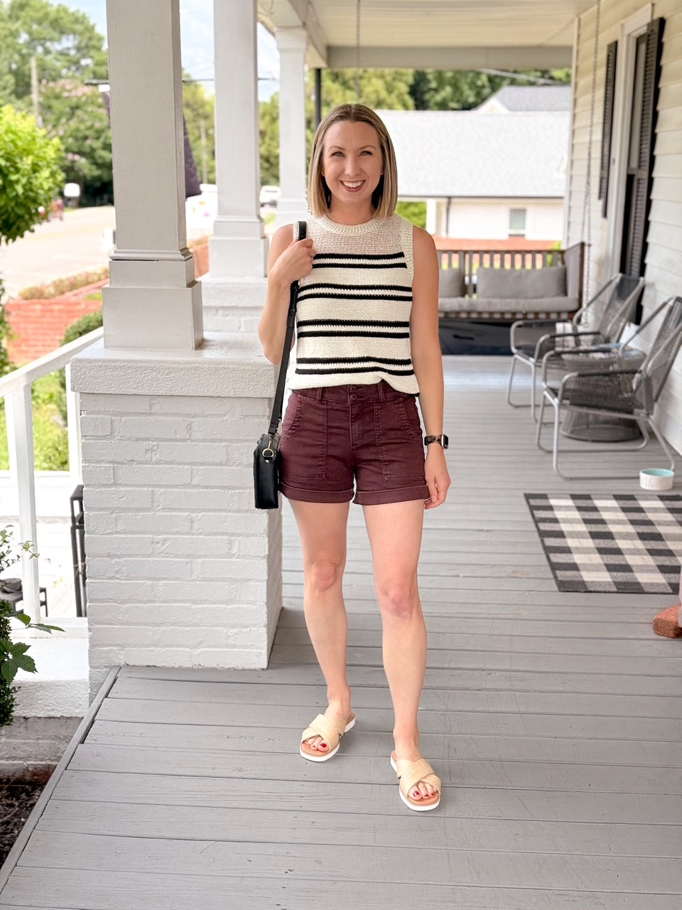 ivory crew neck tank with black stripes