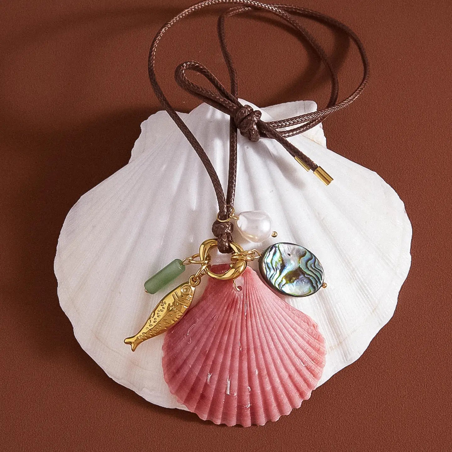 Rose & Lee Co Sassari Shell Charm Necklace, 18k Gold Necklaces