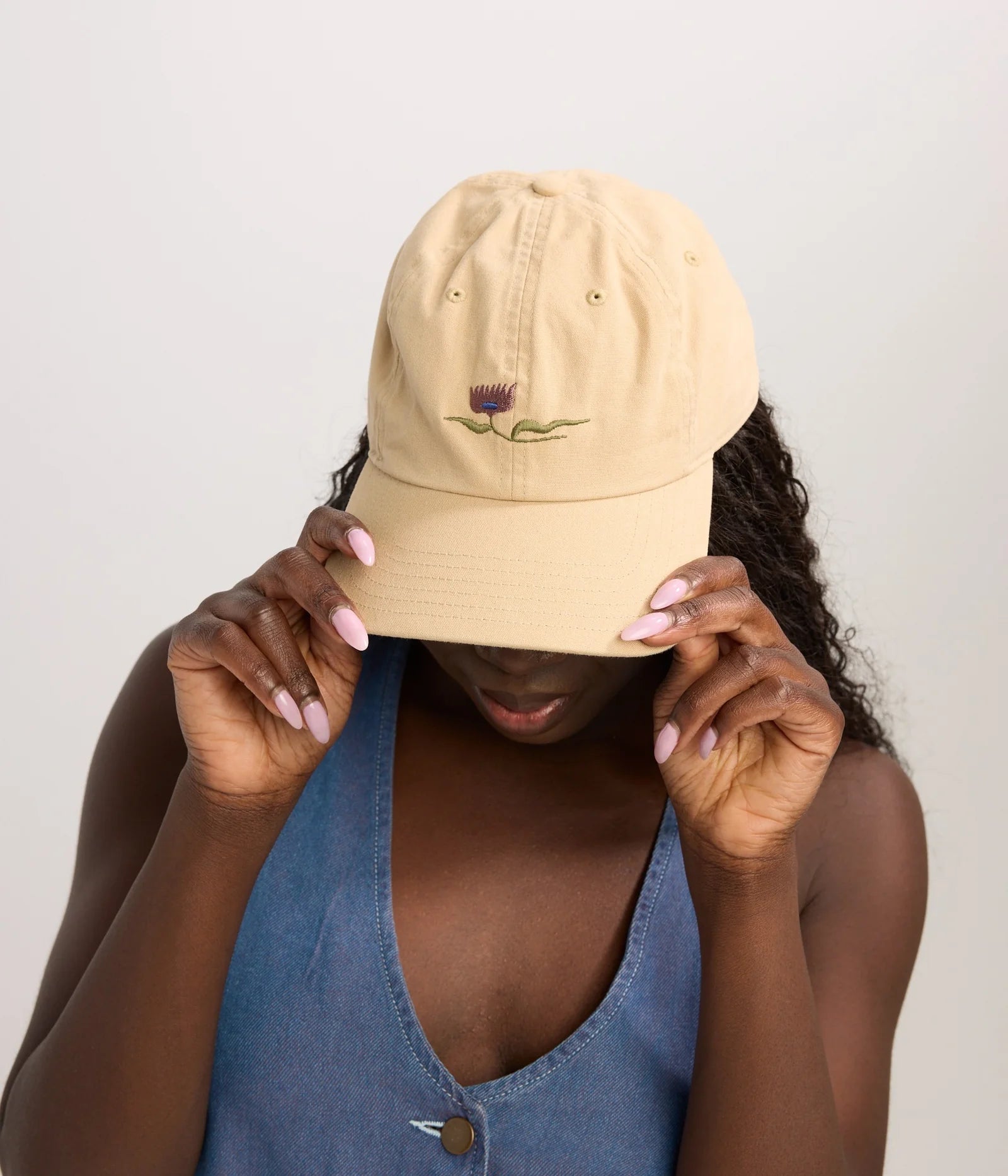 khaki hat with tulip embroidery  