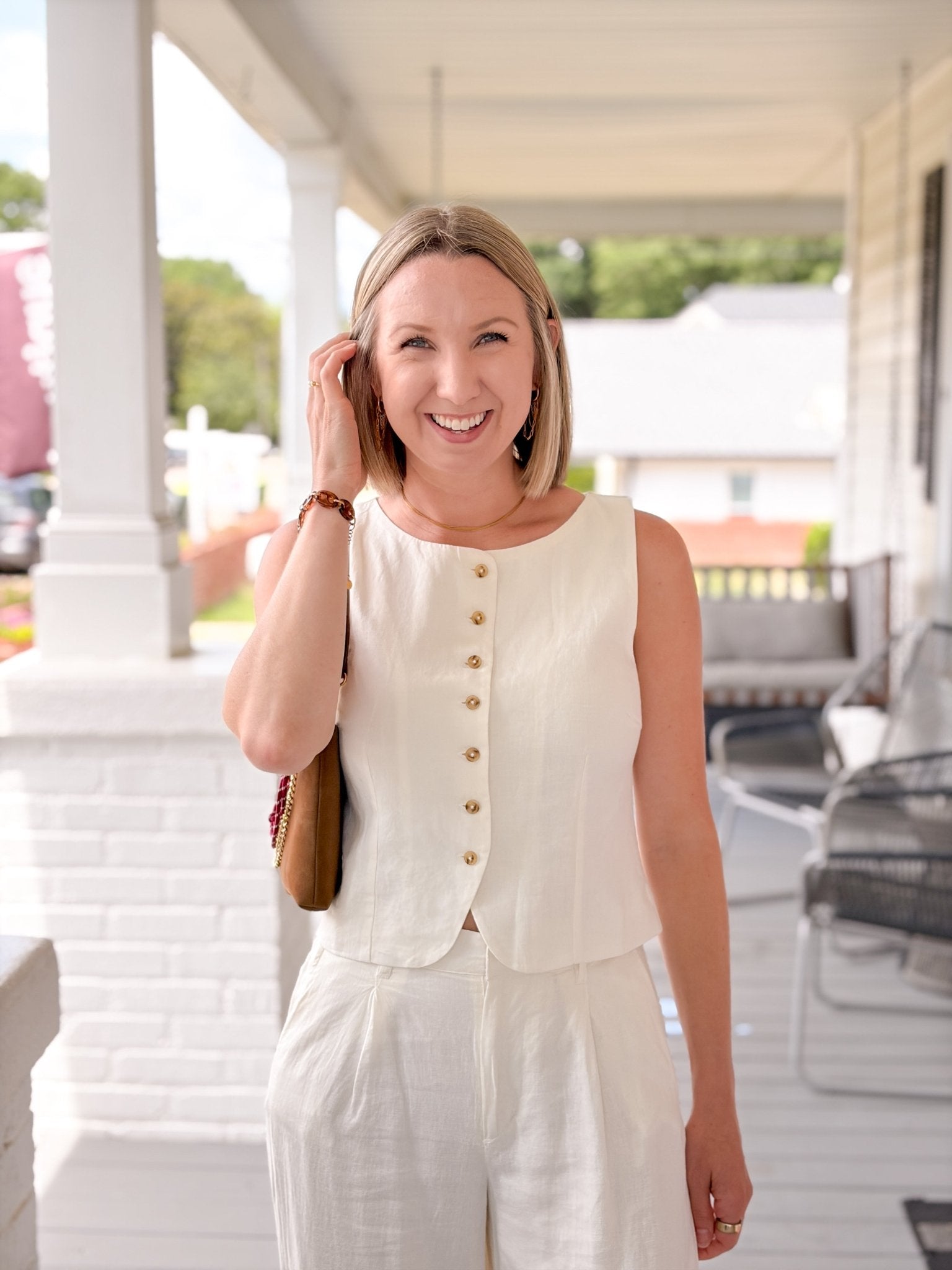 Rose & Lee Co Roman Linen Vest, Cloud by Z Supply Tanks
